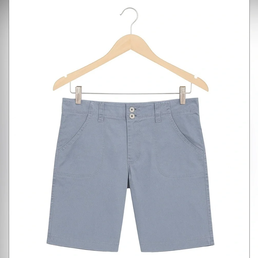 Levi’s Women’s Cargo Shorts Blue 100% Cotton Size 8 | 10” Inseam Utility Style